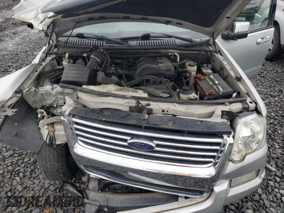 2010 Ford Explorer Limited с VIN 1FMEU7FE8AUA82863, выставлен на аукционе Copart как лот 61164515 с пробегом 141 714 миль миль и Списание • Salvage title. История ставок и продаж доступна на DreamBid. Изображение 12.