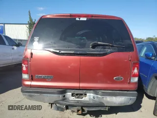 2001 Ford Excursion XLT with VIN 1FMNU41S91EB00633, listed as a Copart auction lot 82747134 with 334,564 mi miles and Salvage Title. Bid and sale history available at DreamBid. Image 6.
