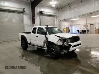 2006 Toyota Tacoma with VIN 5TEUU42N96Z283593, listed as a Copart auction lot 46625655 with 292,967 mi miles and Salvage Title. Bid and sale history available at carsss.com. Image 11.