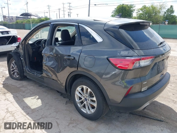 2020 Ford Escape SE z VIN 1FMCU0G61LUB95997, wystawiony jako IAAI lot #42687641 z przebiegiem 80 125 mil mil oraz . Historia ofert i sprzedaży dostępna na DreamBid. Obrazek 3.