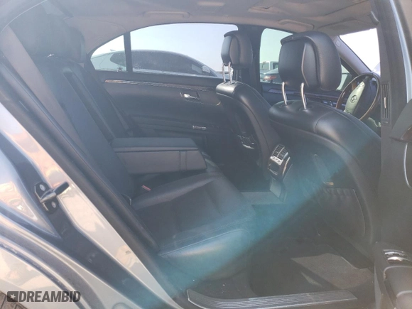 2011 Mercedes-Benz S-Class S 550 with VIN WDDNG7BB7BA416896, listed as a Copart auction lot 52443135 with 133,071 mi miles and Clean Title. Bid and sale history available at carsss.com. Image 10.