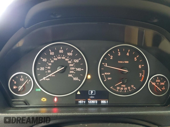 2013 BMW 3 Series 328i with VIN WBA3C1C5XDK103435, listed as a Copart auction lot 55778455 with 123,973 mi miles and Clean Title. Bid and sale history available at carsss.com. Image 9.