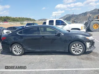 2014 Lexus ES 300h Hybrid with VIN JTHBW1GG6E2066319, listed as a IAAI auction lot 41912516 with 93,420 mi miles. Bid and sale history available at carsss.com. Image 13.