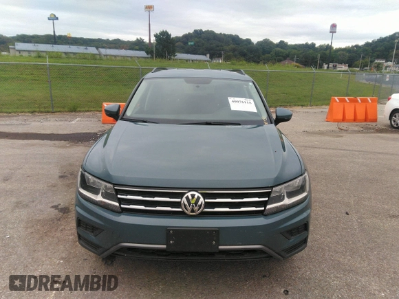 2019 Volkswagen Tiguan S z VIN 3VV1B7AXXKM121963, wystawiony jako IAAI lot #40076115 z przebiegiem 167 540 mil mil oraz . Historia ofert i sprzedaży dostępna na DreamBid. Obrazek 11.
