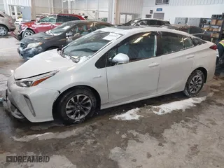 2022 Toyota Prius L Eco with VIN JTDKAMFU6N3189167, listed as a IAAI auction lot 41602874 with 13,416 mi miles. Bid and sale history available at carsss.com. Image 18.