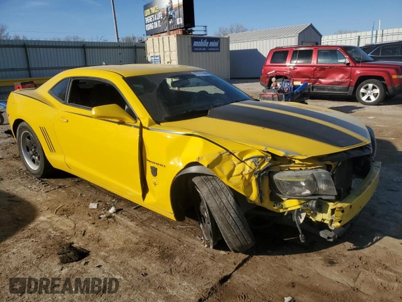 2011 Chevrolet Camaro 2LS z VIN 2G1FA1ED4B9198494, wystawiony jako Copart lot #85979364 z przebiegiem 152 945 mil mil oraz Szkoda całkowita • Salvage title. Historia ofert i sprzedaży dostępna na DreamBid. Obrazek 4.