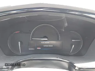 2018 Cadillac XT5 FWD with VIN 1GYKNARS5JZ242794, listed as a IAAI auction lot 42813475 with 32,266 mi miles and . Bid and sale history available at DreamBid. Image 7.