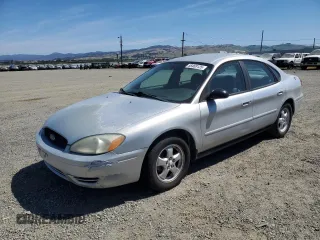 2004 Ford Taurus SE z VIN 1FAFP53U84A154253, wystawiony jako Copart lot #55469125 z przebiegiem 90 741 mil mil oraz Czysty tytuł • Clean title. Historia ofert i sprzedaży dostępna na DreamBid. Obrazek 1.