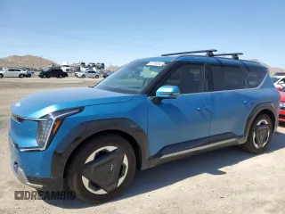 2024 Kia EV9 Land z VIN KNDADFS55R6029590, wystawiony jako Copart lot #60735054 z przebiegiem 3733 mil mil oraz Szkody całkowita. Historia ofert i sprzedaży dostępna na DreamBid. Obrazek 1.