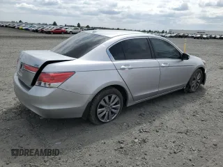 2011 Honda Accord EX-L with VIN 1HGCP3F83BA029580, listed as a Copart auction lot 61879515 with 192,131 mi miles and Salvage title. Bid and sale history available at DreamBid. Image 3.