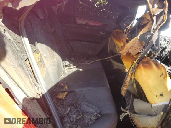 2016 Toyota Corolla L z VIN 2T1BURHEXGC572341, wystawiony jako Copart lot #52819535 z przebiegiem Nie podano mil oraz Nie do naprawy • Non repairable. Historia ofert i sprzedaży dostępna na DreamBid. Obrazek 11.