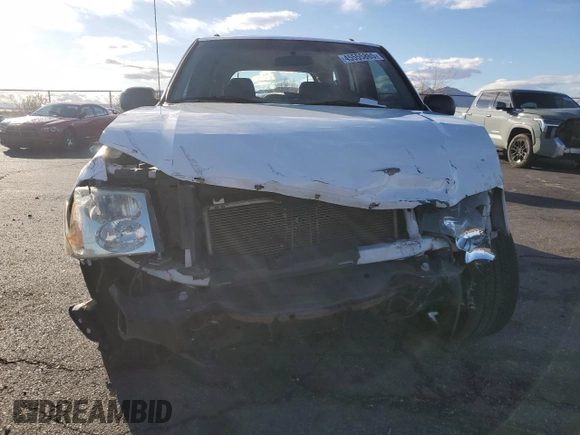 2003 GMC Envoy SLT with VIN 1GKDT13S232405530, listed as a Copart auction lot 45555865 with 138,680 mi miles and Salvage Title. Bid and sale history available at carsss.com. Image 5.