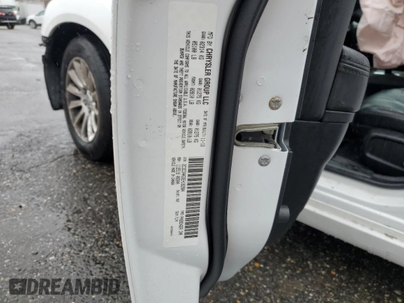 2014 Chrysler 300 with VIN 2C3CCAAG3EH182984, listed as a Copart auction lot 51958655 with 207,595 mi miles and Salvage Title. Bid and sale history available at DreamBid. Image 14.