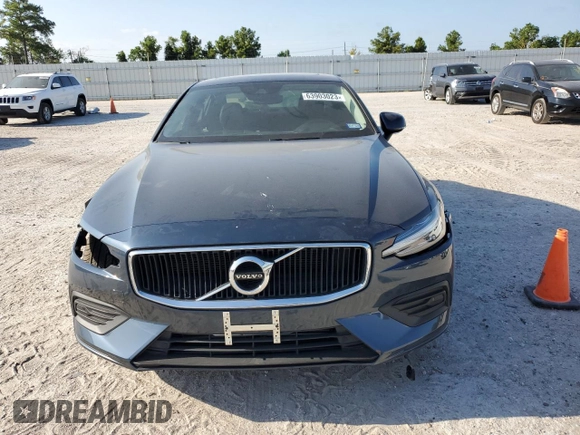 2020 Volvo S60 Momentum with VIN 7JR102FK6LG067109, listed as a Copart auction lot 63903023 with 23,696 mi miles. Bid and sale history available at carsss.com. Image 5.