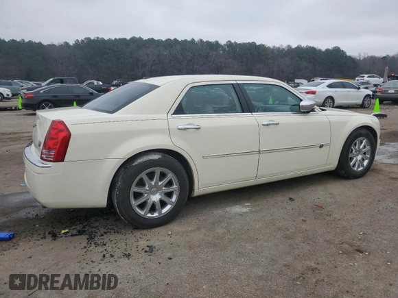 2010 Chrysler 300 with VIN 2C3CA6CT0AH114469, listed as a Copart auction lot 45920075 with 111,891 mi miles and Salvage Title. Bid and sale history available at carsss.com. Image 3.