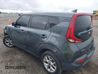 2020 Kia Soul S with VIN KNDJ23AU5L7053547, listed as a IAAI auction lot 41807125 with 109,829 mi miles. Bid and sale history available at carsss.com. Image 3.