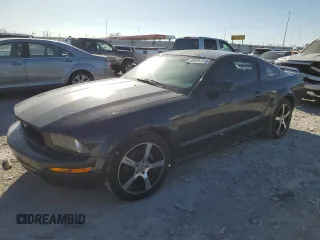2008 Ford Mustang Deluxe with VIN 1ZVHT80N185183294, listed as a Copart auction lot 49825745 with 173,283 mi miles and Salvage Title. Bid and sale history available at carsss.com. Image 1.