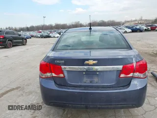 2014 Chevrolet Cruze LS z VIN 1G1PA5SG0E7171051, wystawiony jako IAAI lot #41898051 z przebiegiem 114 087 mil mil oraz . Historia ofert i sprzedaży dostępna na DreamBid. Obrazek 16.