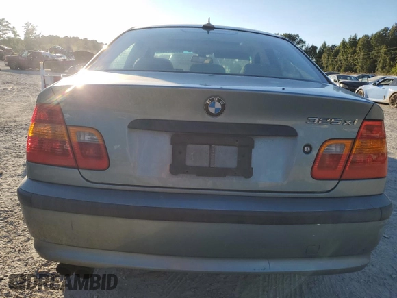2005 BMW 3 Series 325xi with VIN WBAEU33425PR20542, listed as a Copart auction lot 75524144 with 232,229 mi miles and Clean Title. Bid and sale history available at carsss.com. Image 6.