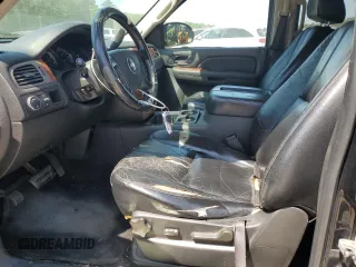2008 Chevrolet Tahoe 2LT z VIN 1GNFC13058J109523, wystawiony jako Copart lot #53049875 z przebiegiem 212 520 mil mil oraz Szkoda całkowita • Salvage title. Historia ofert i sprzedaży dostępna na DreamBid. Obrazek 7.
