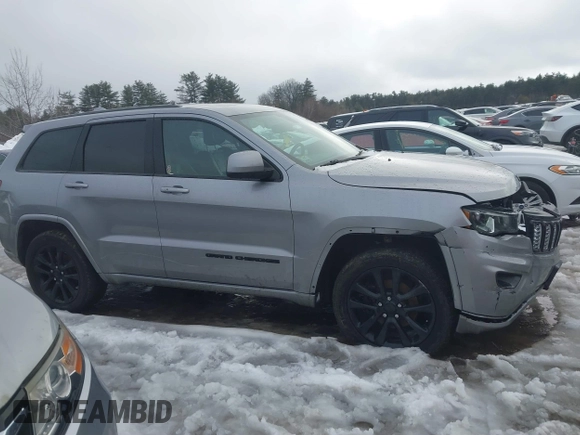 2019 Jeep Grand Cherokee Upland with VIN 1C4RJFAG9KC853856, listed as a IAAI auction lot 41576424 with 73,228 mi miles. Bid and sale history available at carsss.com. Image 13.