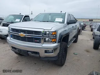 2014 Chevrolet Silverado 1500 LT with VIN 3GCUKRECXEG426462, listed as a IAAI auction lot 41599738 with 193,829 mi miles. Bid and sale history available at carsss.com. Image 17.