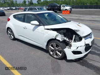 2013 Hyundai Veloster w/Gray Int с VIN KMHTC6AD2DU088763, выставлен на аукционе IAAI как лот 42145860 с пробегом 180 773 миль миль и . История ставок и продаж доступна на DreamBid. Изображение 1.