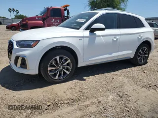 2024 Audi Q5 S line Premium with VIN WA1GAAFY9R2143457, listed as a Copart auction lot 51952465 with 1,480 mi miles and Salvage Title. Bid and sale history available at carsss.com. Image 1.