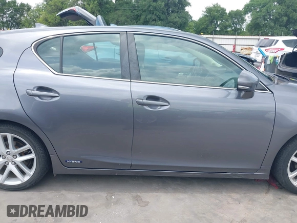 2014 Lexus CT 200h with VIN JTHKD5BH0E2182533, listed as a IAAI auction lot 42103643 with 139,236 mi miles and . Bid and sale history available at DreamBid. Image 14.