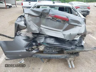 2010 Ford Fusion SE с VIN 3FAHP0HA5AR428603, выставлен на аукционе IAAI как лот 42055330 с пробегом 178 407 миль миль и . История ставок и продаж доступна на DreamBid. Изображение 6.