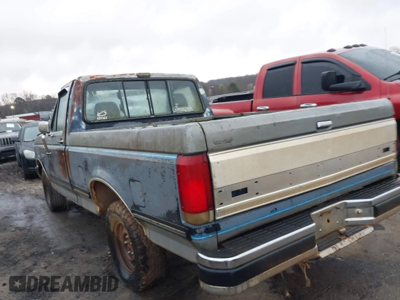 1990 Ford F-150 "S" with VIN 1FTDF15Y4LNB46798, listed as a IAAI auction lot 41767651 with 578,470 mi miles. Bid and sale history available at carsss.com. Image 3.