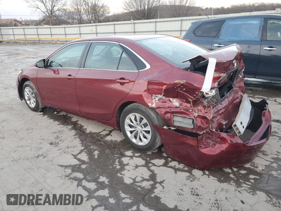 2015 Toyota Camry XLE with VIN 4T1BF1FK1FU906466, listed as a Copart auction lot 86918264 with 70,565 mi miles and Salvage Title. Bid and sale history available at carsss.com. Image 2.