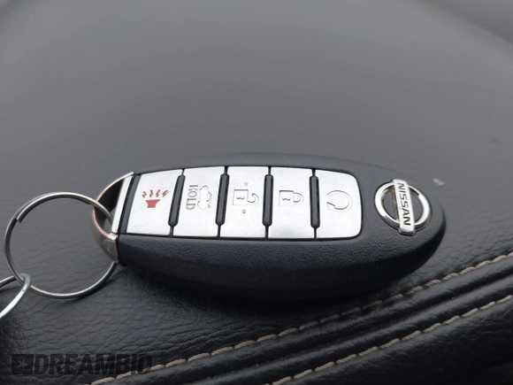 2018 Nissan Maxima SL z VIN 1N4AA6AP1JC394078, wystawiony jako IAAI lot #41197428 z przebiegiem 91 281 mil mil oraz . Historia ofert i sprzedaży dostępna na DreamBid. Obrazek 11.