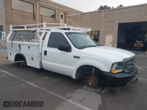 2004 Ford F-250 XL z VIN 1FTNF20L64EE05962, wystawiony jako IAAI lot #41103571 z przebiegiem Nie podano mil oraz . Historia ofert i sprzedaży dostępna na DreamBid. Obrazek 1.