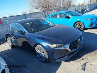 2021 Mazda 3 Select with VIN 3MZBPBBL8MM250013, listed as a IAAI auction lot 41430402 with 43,819 mi miles. Bid and sale history available at carsss.com. Image 1.