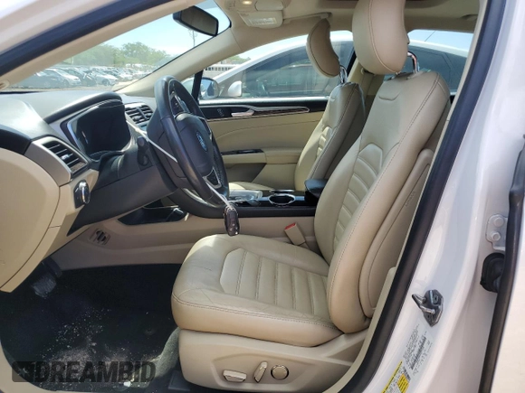 2013 Ford Fusion SE with VIN 3FA6P0HR5DR225356, listed as a Copart auction lot 49355835 with 105,085 mi miles and Salvage Title. Bid and sale history available at DreamBid. Image 7.