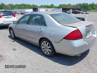 2006 Honda Accord LX z VIN 1HGCM66306A075971, wystawiony jako IAAI lot #42341652 z przebiegiem 162 500 mil mil oraz . Historia ofert i sprzedaży dostępna na DreamBid. Obrazek 3.