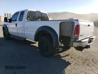 2002 Ford F-250 XL with VIN 1FTNX20L32ED10043, listed as a Copart auction lot 82608574 with 150,324 mi miles and Salvage title. Bid and sale history available at DreamBid. Image 2.
