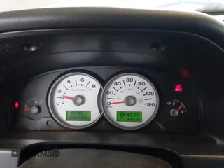2005 Ford Escape Limited с VIN 1FMYU94155KB03842, выставлен на аукционе IAAI как лот 42119786 с пробегом 169 219 миль миль и . История ставок и продаж доступна на DreamBid. Изображение 7.