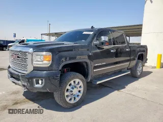 2019 GMC Sierra 2500HD Denali with VIN 1GT12SEY9KF176179, listed as a Copart auction lot 61359665 with Not provided miles and Salvage title. Bid and sale history available at DreamBid. Image 1.