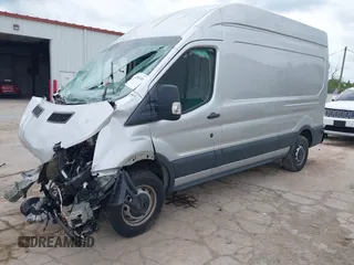 2018 Ford Transit Cargo with VIN 1FTBW2XG2JKB28316, listed as a IAAI auction lot 42383400 with Not provided miles and . Bid and sale history available at DreamBid. Image 17.
