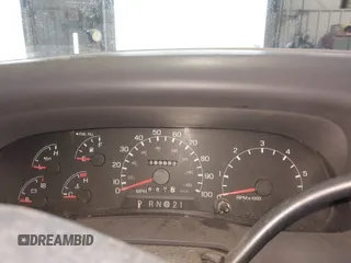 1999 Ford F-250 XL z VIN 1FTNX21S1XEA96540, wystawiony jako IAAI lot #41631269 z przebiegiem 189 883 mil mil oraz . Historia ofert i sprzedaży dostępna na DreamBid. Obrazek 7.
