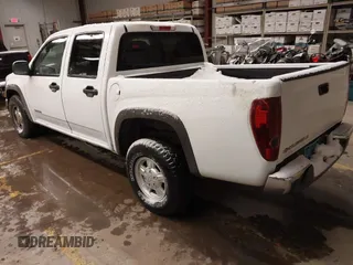2004 Chevrolet Colorado 1SB LS Z85 with VIN 1GCDT136648127714, listed as a IAAI auction lot 41581643 with 122,036 mi miles. Bid and sale history available at carsss.com. Image 3.