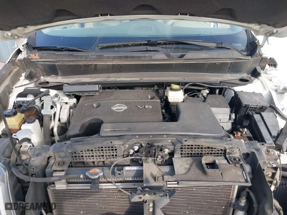 2014 Nissan Pathfinder SV with VIN 5N1AR2MM4EC689979, listed as a IAAI auction lot 41580796 with 145,418 mi miles. Bid and sale history available at carsss.com. Image 10.