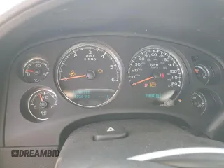 2011 Chevrolet Avalanche LS with VIN 3GNTKEE3XBG329981, listed as a Copart auction lot 49698225 with 118,236 mi miles and Salvage title. Bid and sale history available at DreamBid. Image 9.