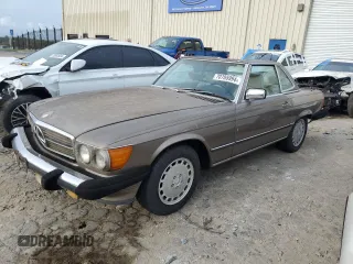 1987 Mercedes-Benz 560 with VIN WDBBA48D1HA062323, listed as a Copart auction lot 70785994 with 138,909 mi miles and Clean Title. Bid and sale history available at carsss.com. Image 1.