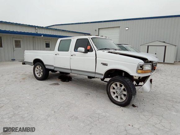 1997 Ford F-250 HD Crew Cab with VIN 1FTHW26F2VEA51678, listed as a Copart auction lot 43914125 with NaN miles and Salvage Title. Bid and sale history available at carsss.com. Image 4.