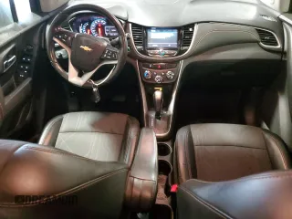 2019 Chevrolet Trax LT with VIN KL7CJPSB9KB810197, listed as a Copart auction lot 51050115 with 53,938 mi miles and Salvage Title. Bid and sale history available at carsss.com. Image 8.