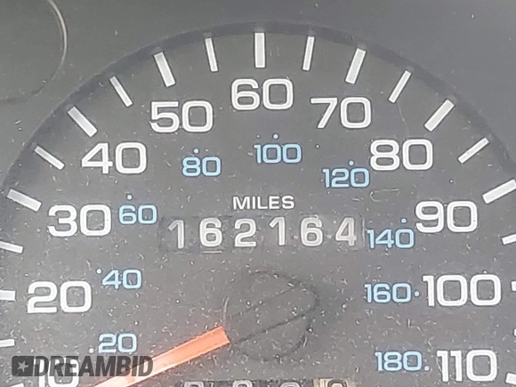 1995 Dodge 2500 with VIN 1B7KF26C7SS245177, listed as a IAAI auction lot 41898728 with 162,164 mi miles. Bid and sale history available at carsss.com. Image 7.