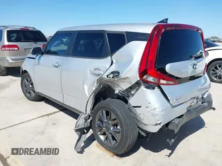2021 Kia Soul S with VIN KNDJ23AU5M7795528, listed as a IAAI auction lot 41718018 with 75,098 mi miles and . Bid and sale history available at DreamBid. Image 6.